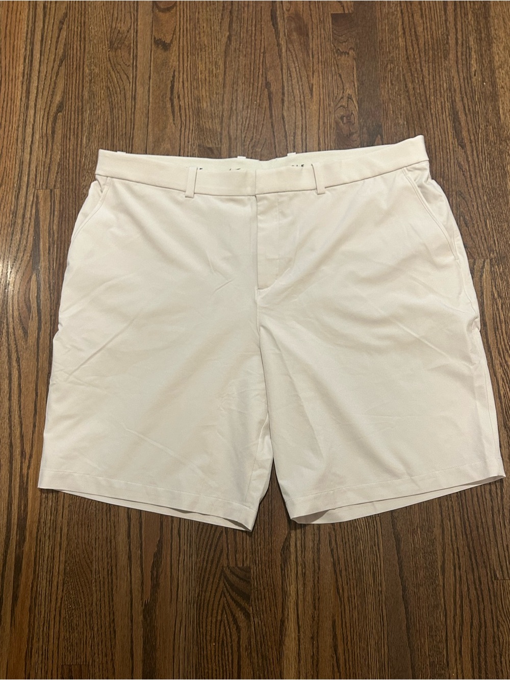 Nike Golf Dri-FIT Men’s Shorts Size 42 Beige Khaki Performance Golf